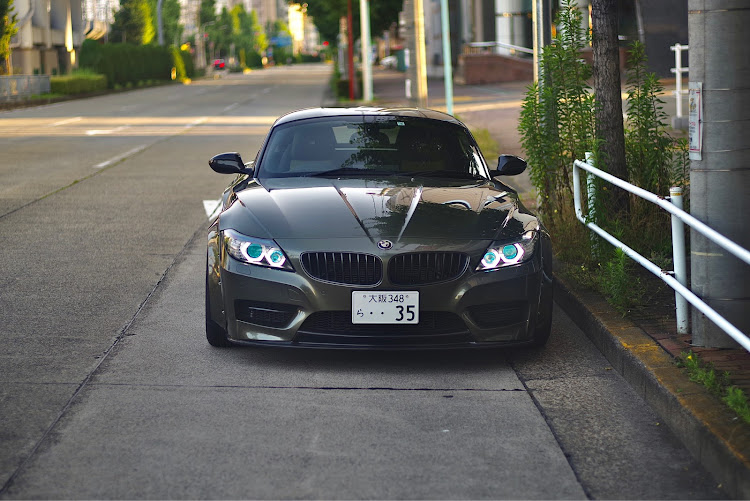 Z4 ロードスターのz4e89・E89・ＢＭＷ・ワンオフヘッドライト・きめつのやいばに関するカスタム事例の投稿画像1枚目