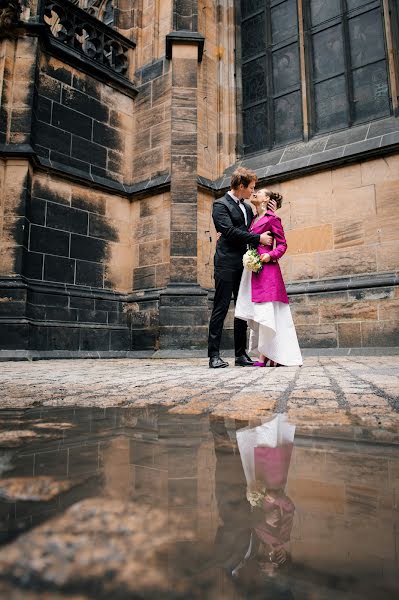 Fotógrafo de casamento Irina Gudkova (ayrin). Foto de 1 de março 2016