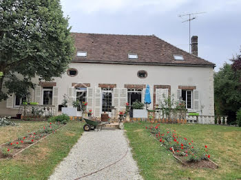 maison à Cerisiers (89)