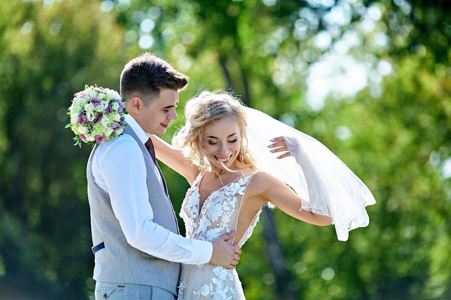 Fotografo di matrimoni Evgeniy Menyaylo (photosvadba). Foto del 19 settembre 2018