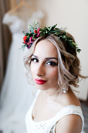 Fotógrafo de bodas Elina Popkova (popkovaelina). Foto del 11 de marzo 2017