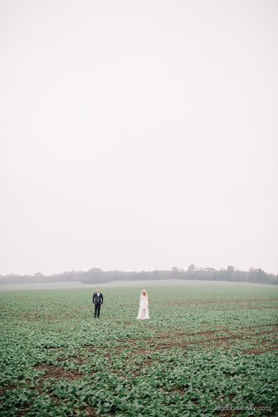 Fotógrafo de casamento Oleg Dobrianskyi (dobrianskiy). Foto de 9 de dezembro 2015