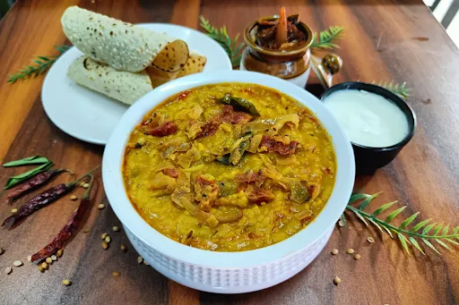 Dal Khichdi With Dahi And Pickle