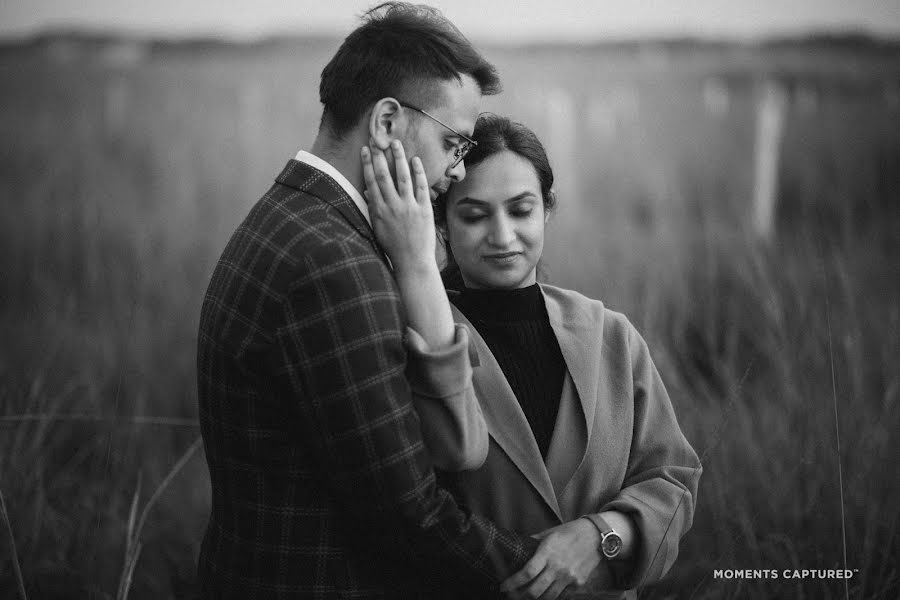 Fotografo di matrimoni Saikat Sain (momentscaptured). Foto del 2 aprile 2022