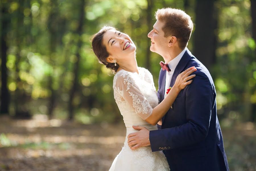 Fotógrafo de bodas Katerina Avramenko (iznanka). Foto del 8 de mayo 2014