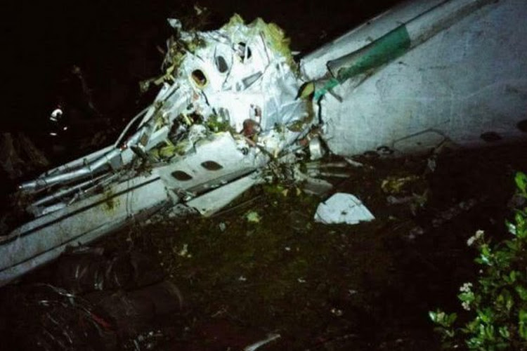 Un avion, avec l'effectif du club de Chapecoense, s'écrase