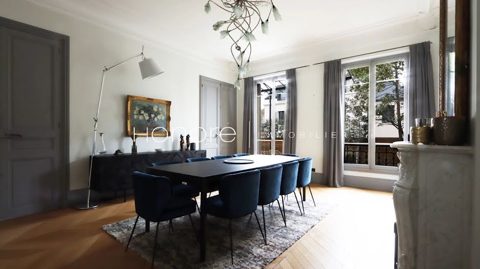 Vente maison 8 pièces 340 m² à Versailles (78000), 2 990 000 €