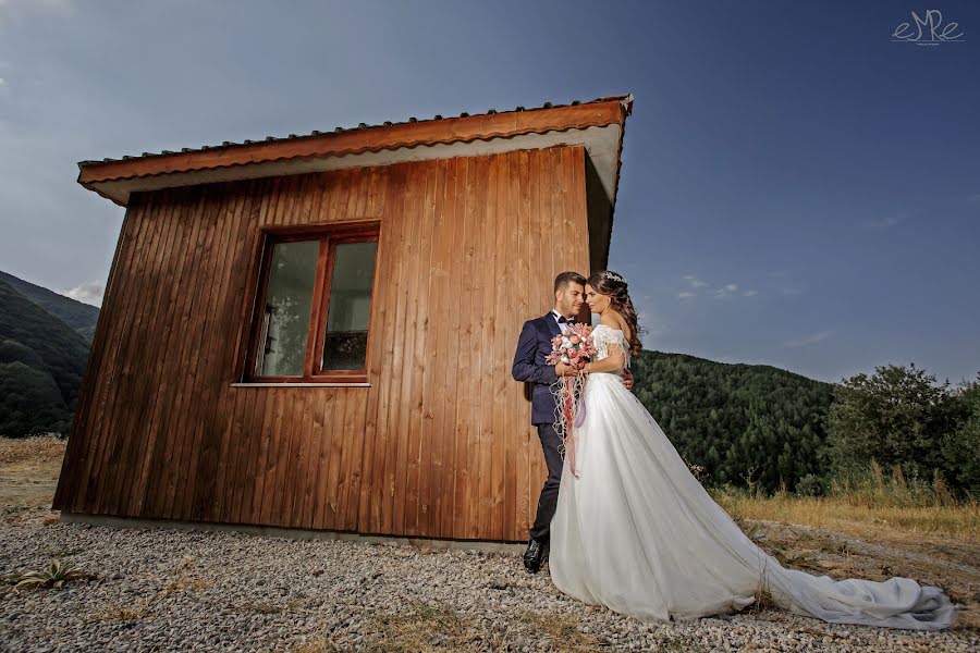 Fotógrafo de casamento Emre Yıldırım (studionecmi). Foto de 24 de julho 2018