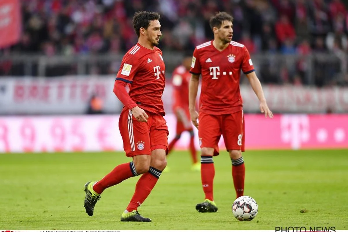 Javi Martinez vertelt ploegmaats dat hij Bayern München na acht jaar gaat verlaten