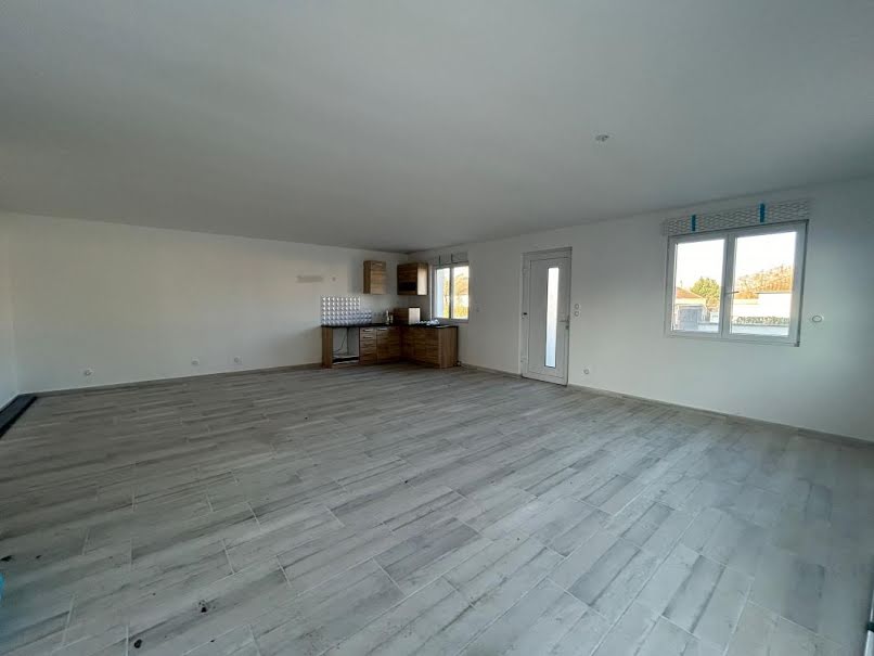 Vente maison 4 pièces 111 m² à Chauny (02300), 174 000 €