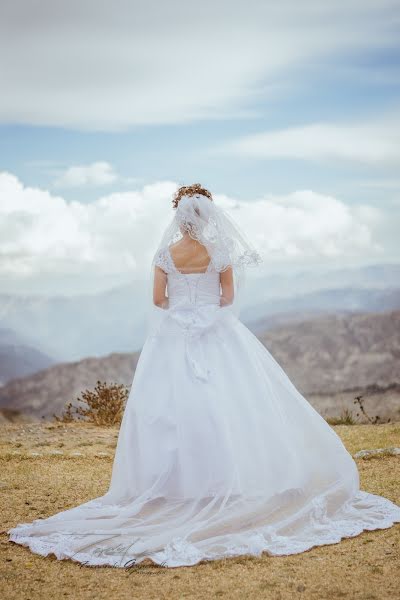 Jurufoto perkahwinan Fernando Guachalla (fernandogua). Foto pada 1 Oktober 2018