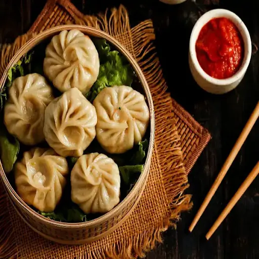 Steam Veg Momos (10 Pcs)