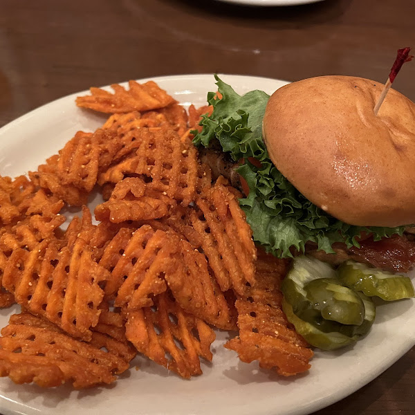 Salmon sandwich with GF bun, sweet potato fries