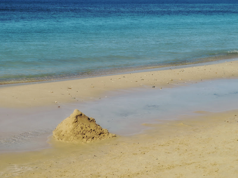 E un pugno di sabbia… ♫ ♩ ♬ di giovannaabb