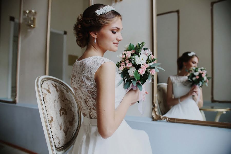 Wedding photographer Katerina Atroschenkova (katyamel). Photo of 17 February 2017