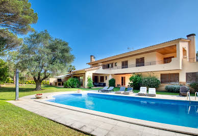 House with garden and terrace 3