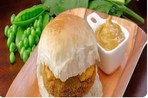 Hara Bhara Vada Pav