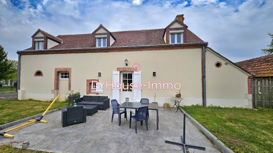 Vente maison 5 pièces 155 m² à Thimory (45260), 299 500 €