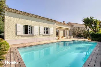 villa à Hyeres (83)