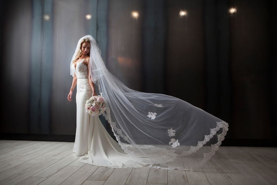 Wedding photographer Krista Lee (kristaleephoto). Photo of 25 August 2019