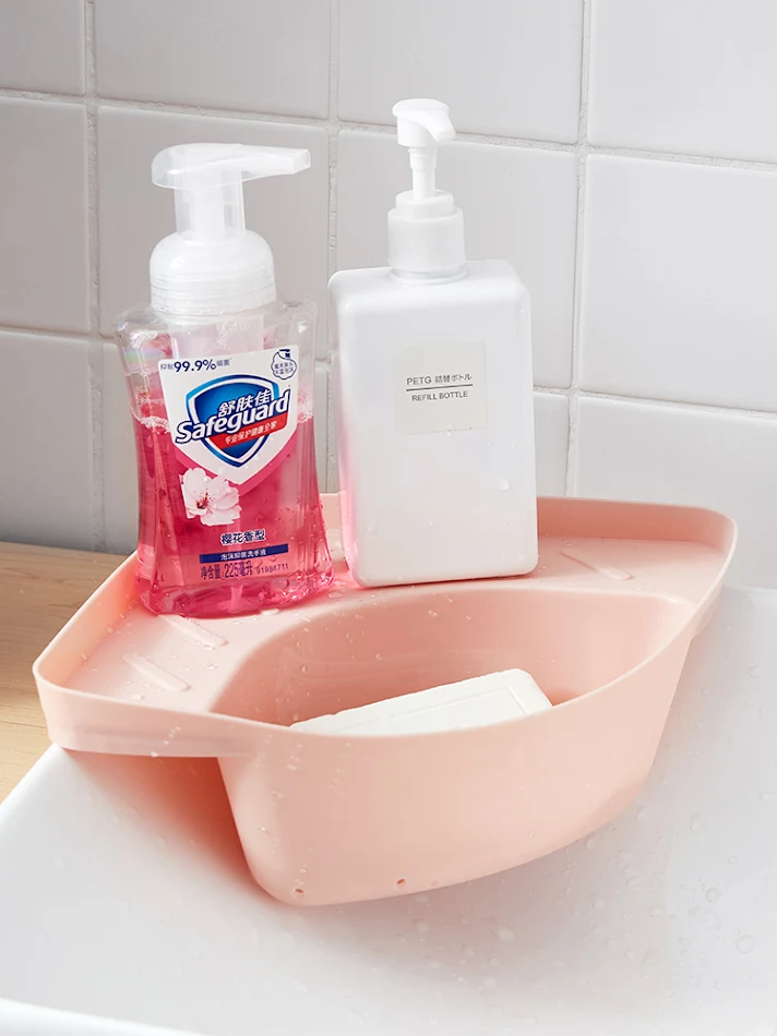 Kitchen Sink Triangle Drain Basket with Suction Cup for Vegetables, Maximizes Space and Keeps Your Sink Clean and Organi