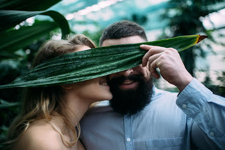 Wedding photographer Dmitriy Berdnik (brdnk). Photo of 26 December 2016