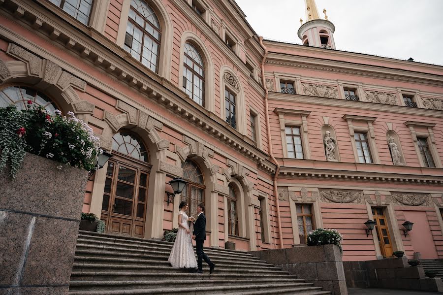 Bröllopsfotograf Yuliya Apetenok (apetenokwed). Foto av 18 augusti 2021