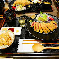 丼fun日本式丼ご飯