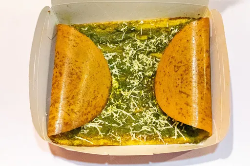 Palak Paneer Dosa