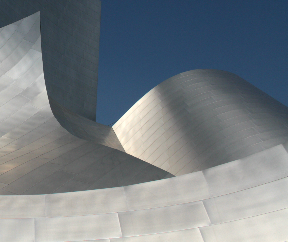 Frank Gehry W,Disney Concert Hall di kaira