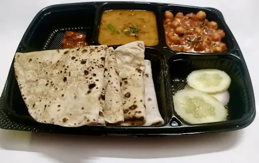 Tawa Roti & Chana Masala Combo