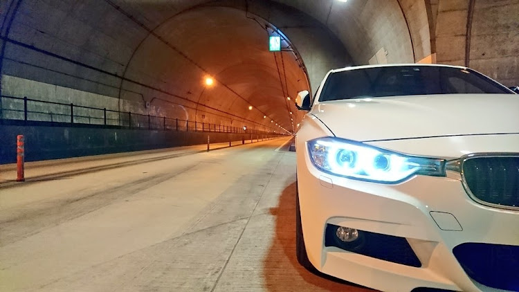 3シリーズ セダンのbmw・F30・320i Mスポーツ・石榑に関するカスタム事例の投稿画像1枚目