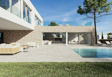 Villa with pool and terrace 4