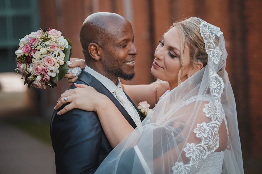 Fotógrafo de casamento Björn Herbeck (prime-shots). Foto de 2 de agosto 2019