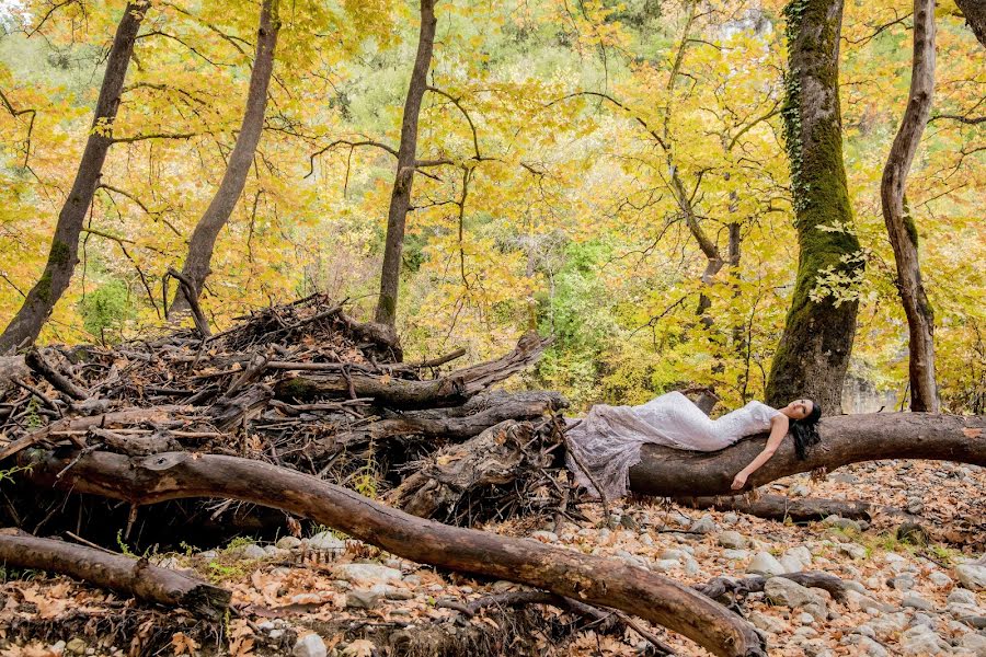 Fotografo di matrimoni George Mouratidis (mouratidis). Foto del 21 novembre 2018