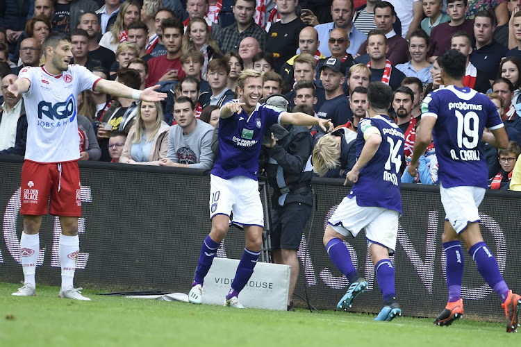 Anderlecht wint ruim van Roeselare in oefenpartij