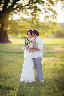 結婚式の写真家Alina Popova (alinalito)。2017 6月21日の写真