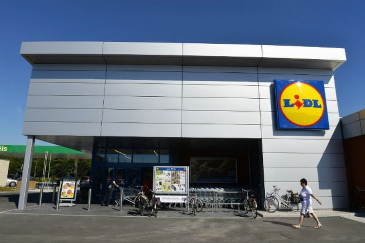 Duivelsgekte gaat door: Warenhuisketen Lidl sluit uurtje vroeger