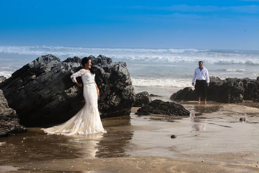 Wedding photographer Luis Arnez (arnez). Photo of 27 July 2015