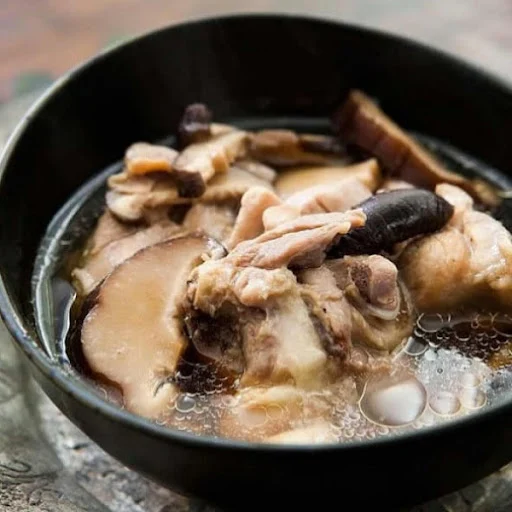 Chicken Mushroom (Soup)