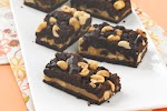 Chocolate-Peanut Butter Cookie Bars was pinched from <a href="http://www.kraftrecipes.com/recipes/chocolate-peanut-butter-cookie-bars-114121.aspx?cm_mmc=eml-_-rbe-_-20120823-_-1074" target="_blank">www.kraftrecipes.com.</a>