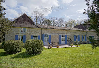 House with pool and garden 2