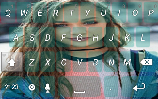 Maddie Ziegler Keyboard Themes