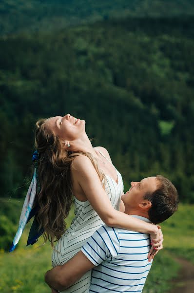 Fotograf ślubny Anastasiya Lyalina (lyalina). Zdjęcie z 17 sierpnia 2019