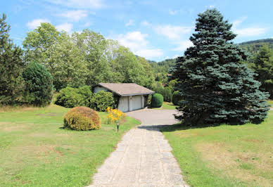 Maison avec piscine et terrasse 2