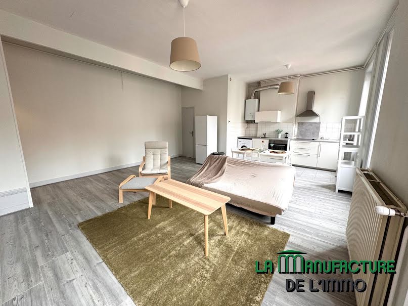 Location meublée appartement 2 pièces 80.99 m² à Saint-Etienne (42000), 650 €