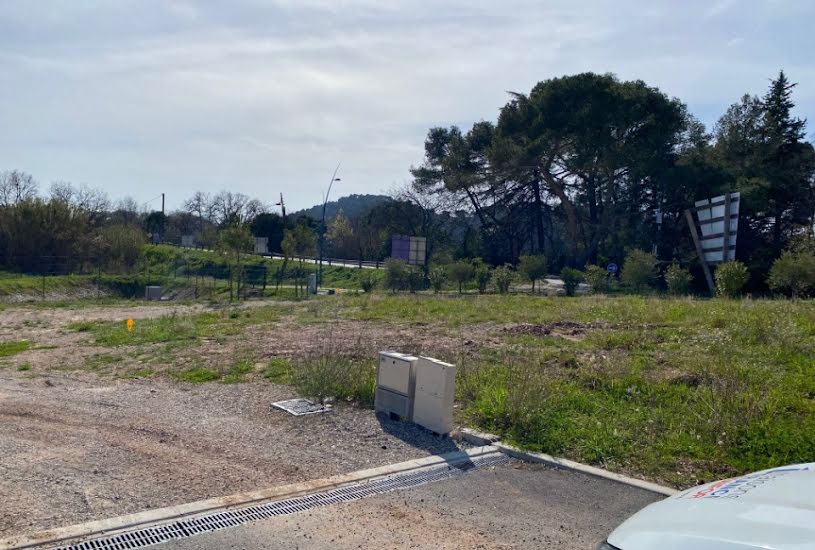  Vente Terrain à bâtir - 370m² à Pierrefeu-du-Var (83390) 