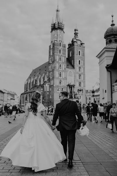 Fotógrafo de casamento Magdalena Kleszczyńska (emframes). Foto de 24 de outubro 2022