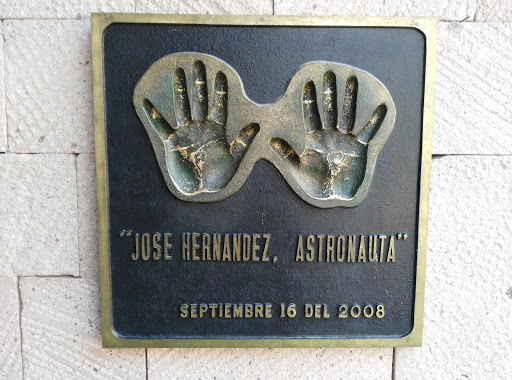 Placa De Manos Jose Hernandes Astronauta