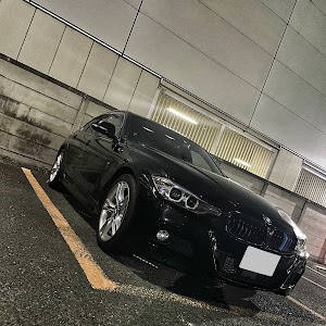 3シリーズ セダン 320d